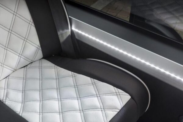mer v class led